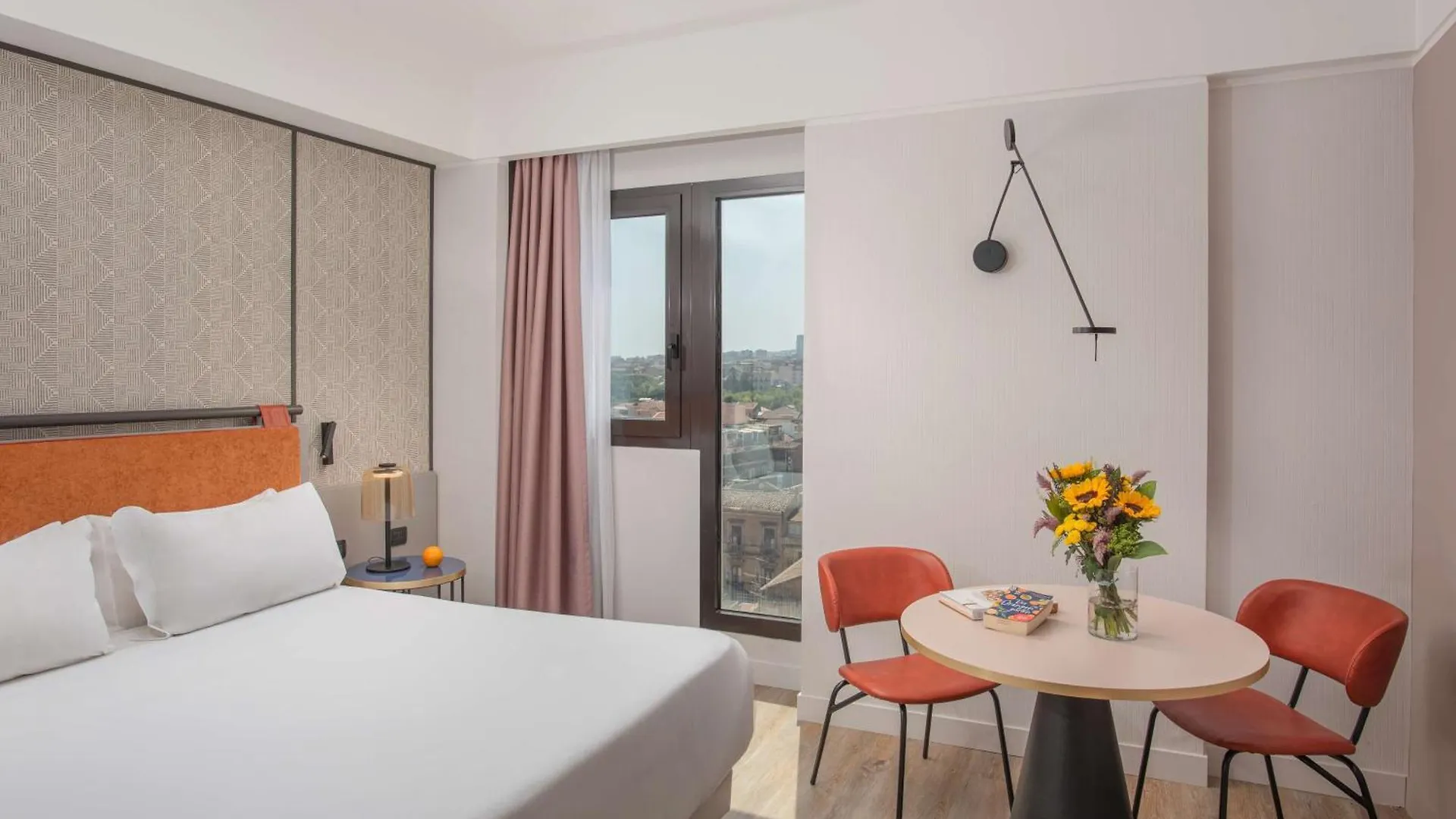 Nh Catania Centro Hotel